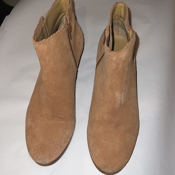 Jack Rogers Bailee suede booties ankle boots zip up closing Sz 8.5 - Picture 5 of 12